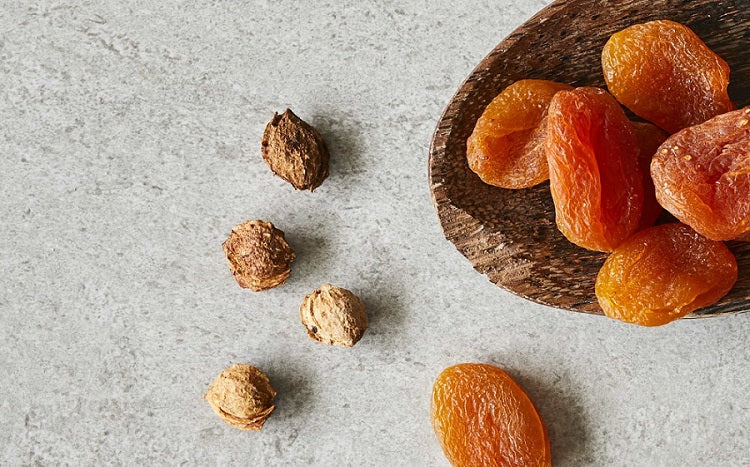 Ingredient highlight: apricot stone powder