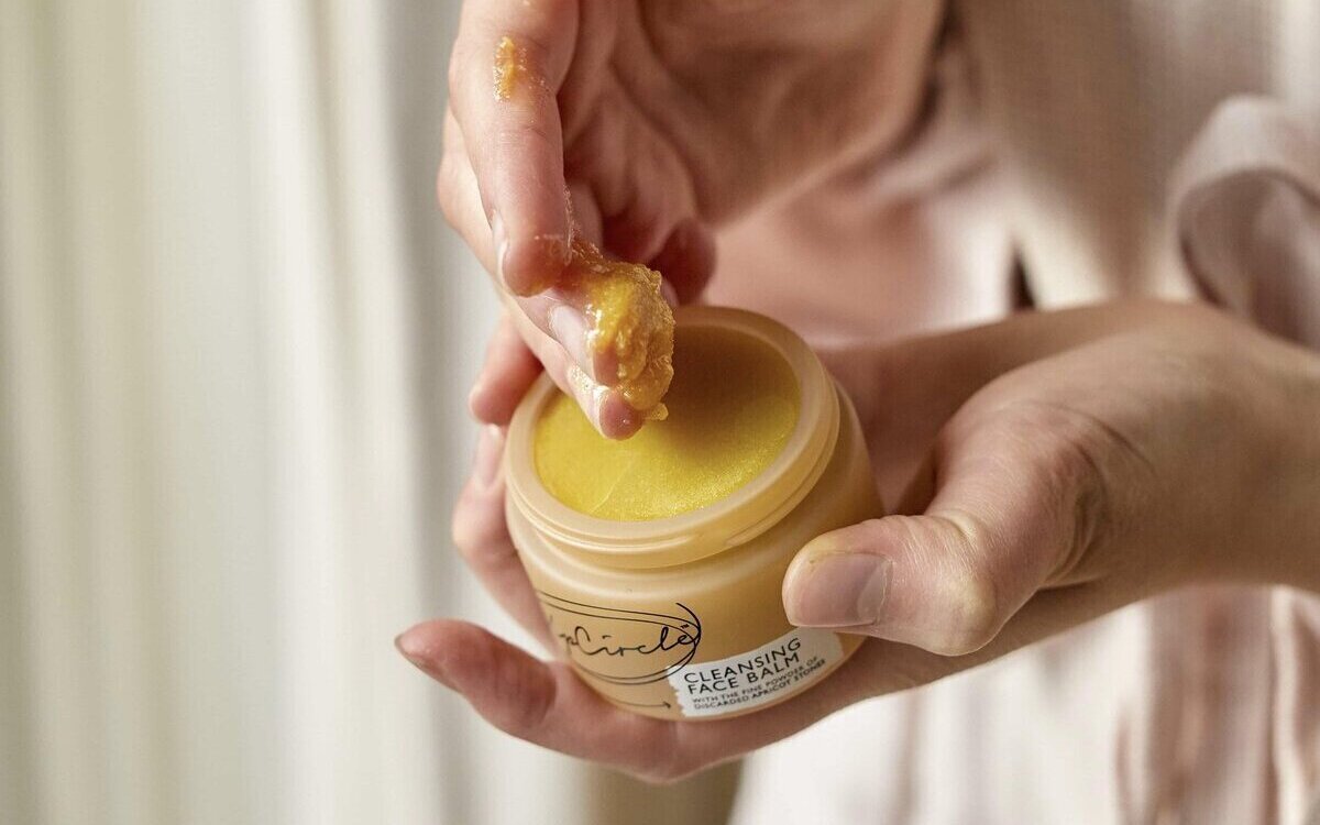 A guide to waterless skincare